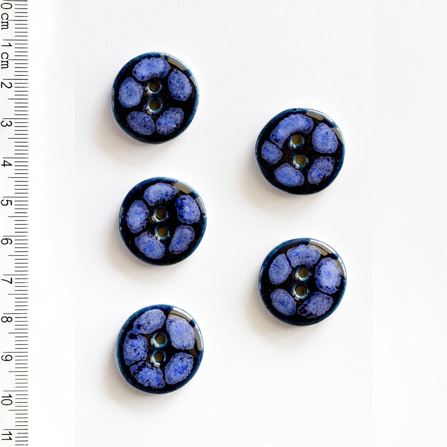 L305 Blue Dot Buttons