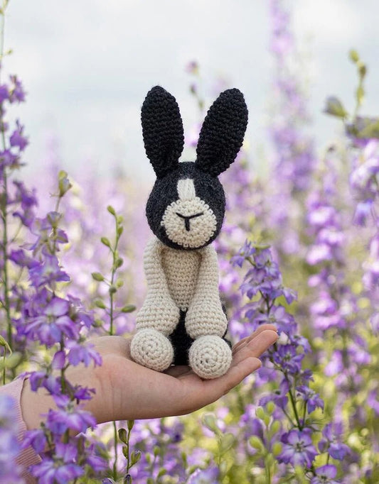 Beth the Dutch Rabbit Kit - homesewn