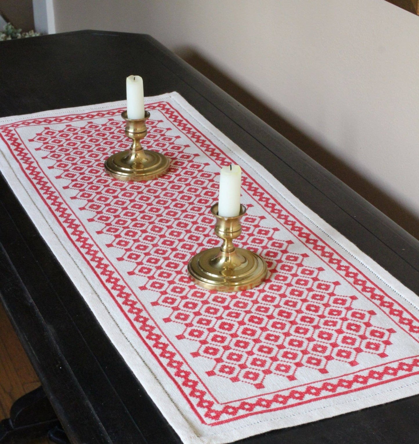 Cross Stitch Kit Naxos Lattice table runner - homesewn