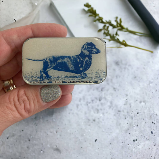 Dachshund notions tin, stitch marker tin - homesewn