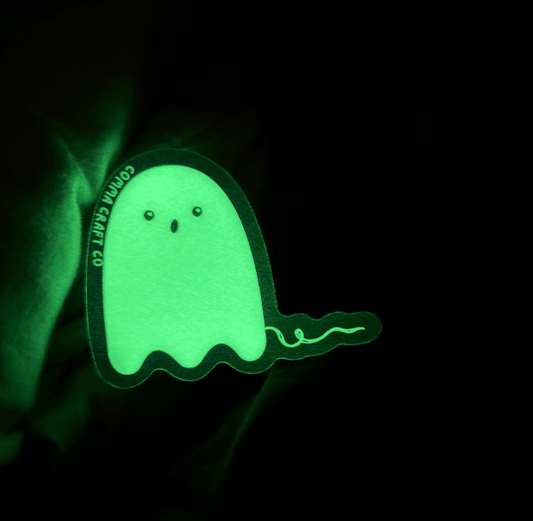 Glow in the Dark Vinyl Sticker - Ghost Yarn Knitting Crochet - homesewn
