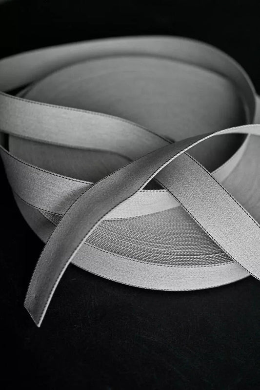 Howell 1.5" Webbing - By the 1/4 Yard - homesewn