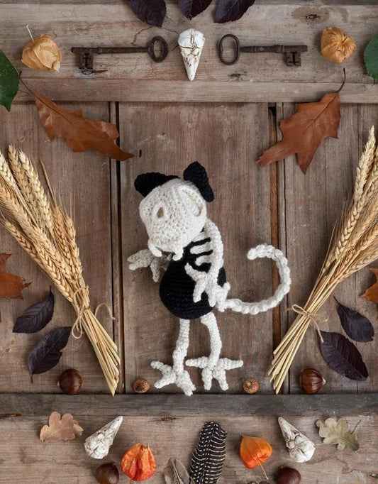 Magdalena the Cat Skeleton Crochet Kit - homesewn