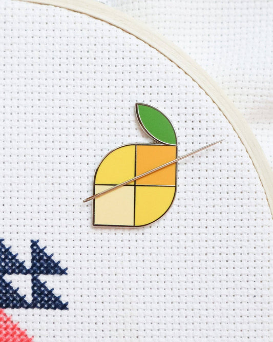 Memi's Lemons Needle Minder - homesewn