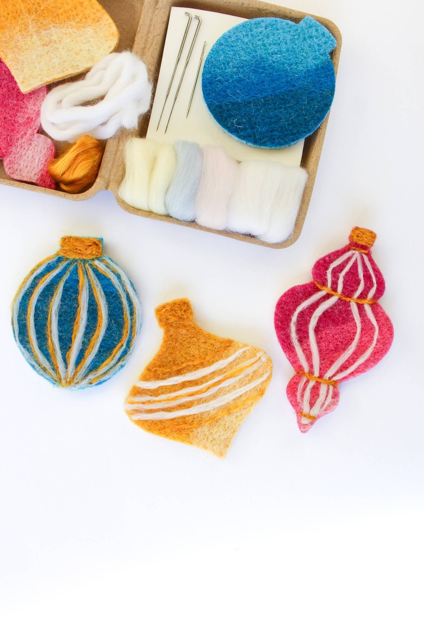 Mini Christmas Bauble Felting Craft Kit - homesewn