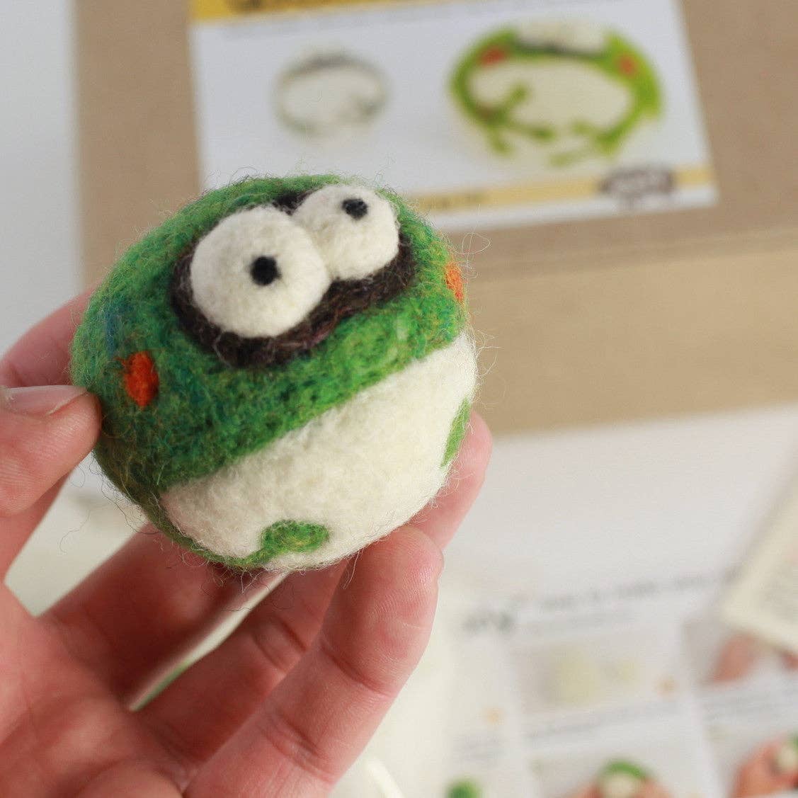 Needle Felting Frog Kit - homesewn