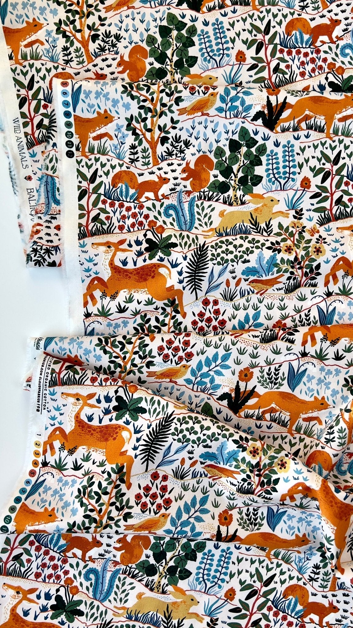ORGANIC Wild Animals - Light - Cloud 9 Quilting Cotton - homesewn
