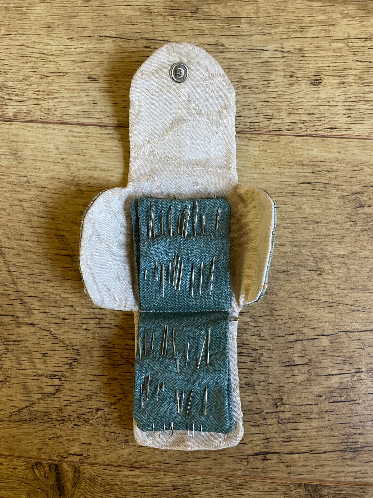 Sewing Needle Book