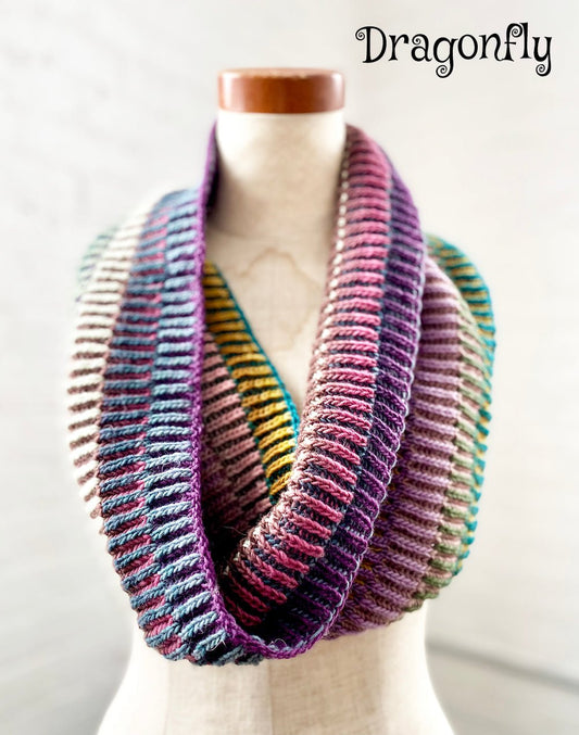 Sidestep Cowl Kit - Freia Yarns - homesewn