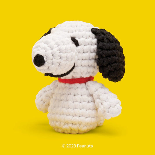 Snoopy Kit - Woobles Crochet Kit - homesewn