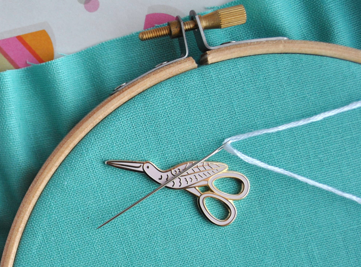 Stork Scissors Magnetic Needle Minder - homesewn