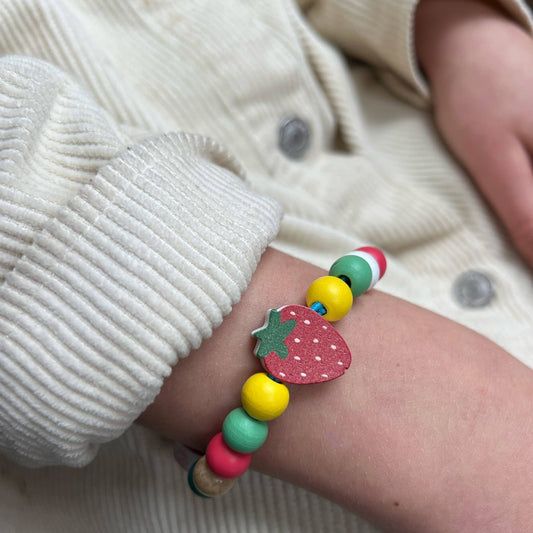 Strawberry Bracelet Gift Kit - homesewn