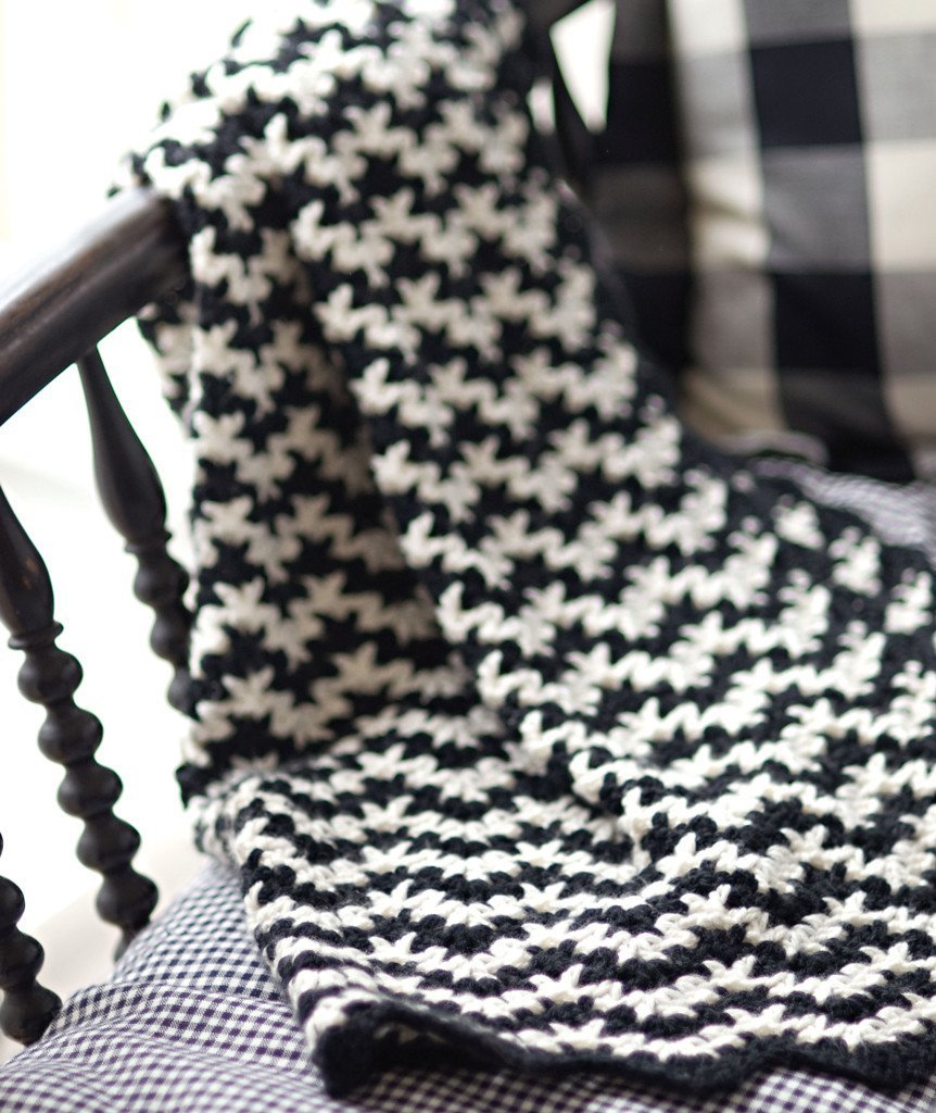 Vintage Crocheted Blanket - Crochet Pattern - homesewn