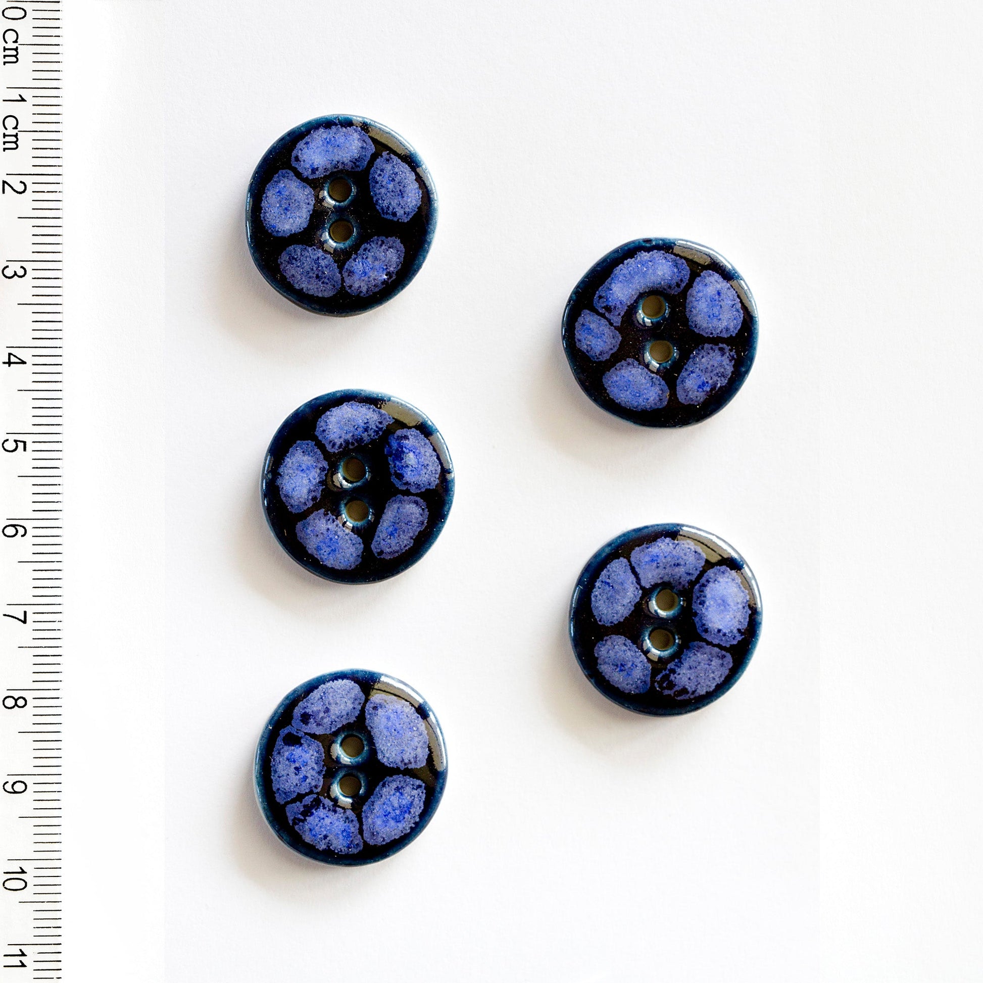L305 Blue Dot Buttons