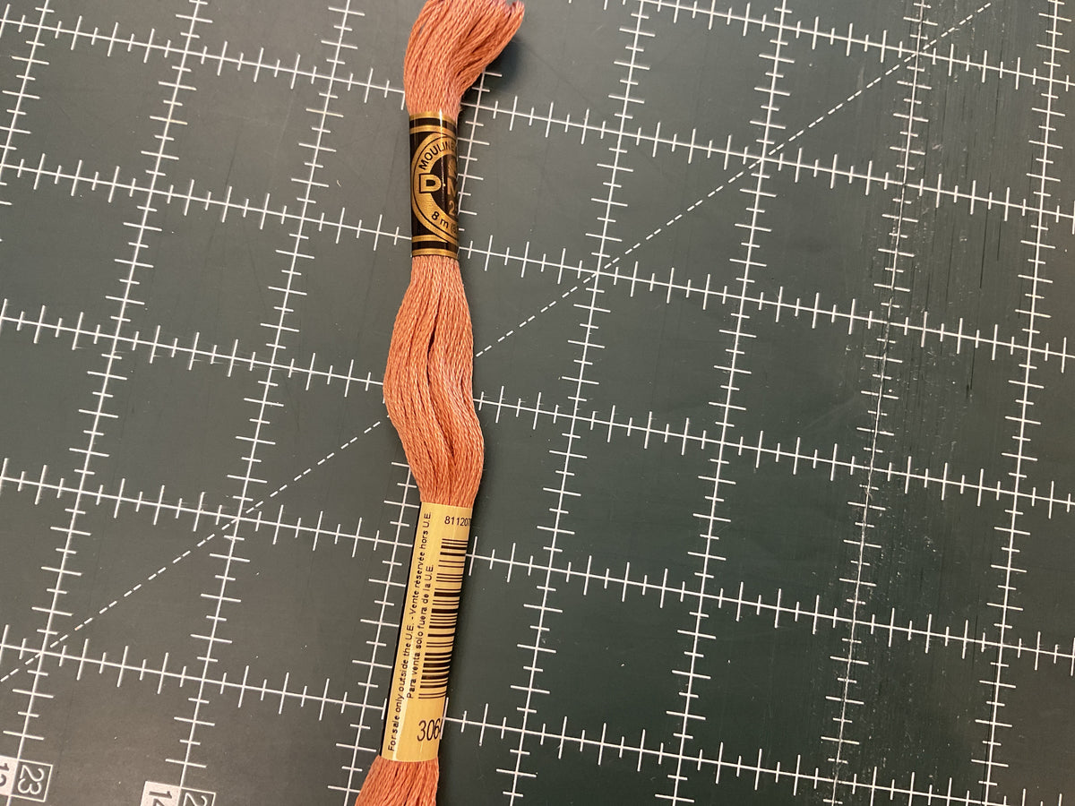 900+ DMC Embroidery Floss