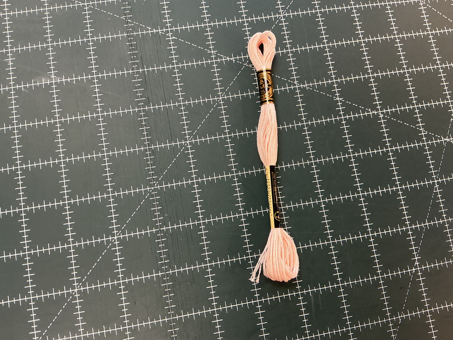401-900 DMC Embroidery Floss