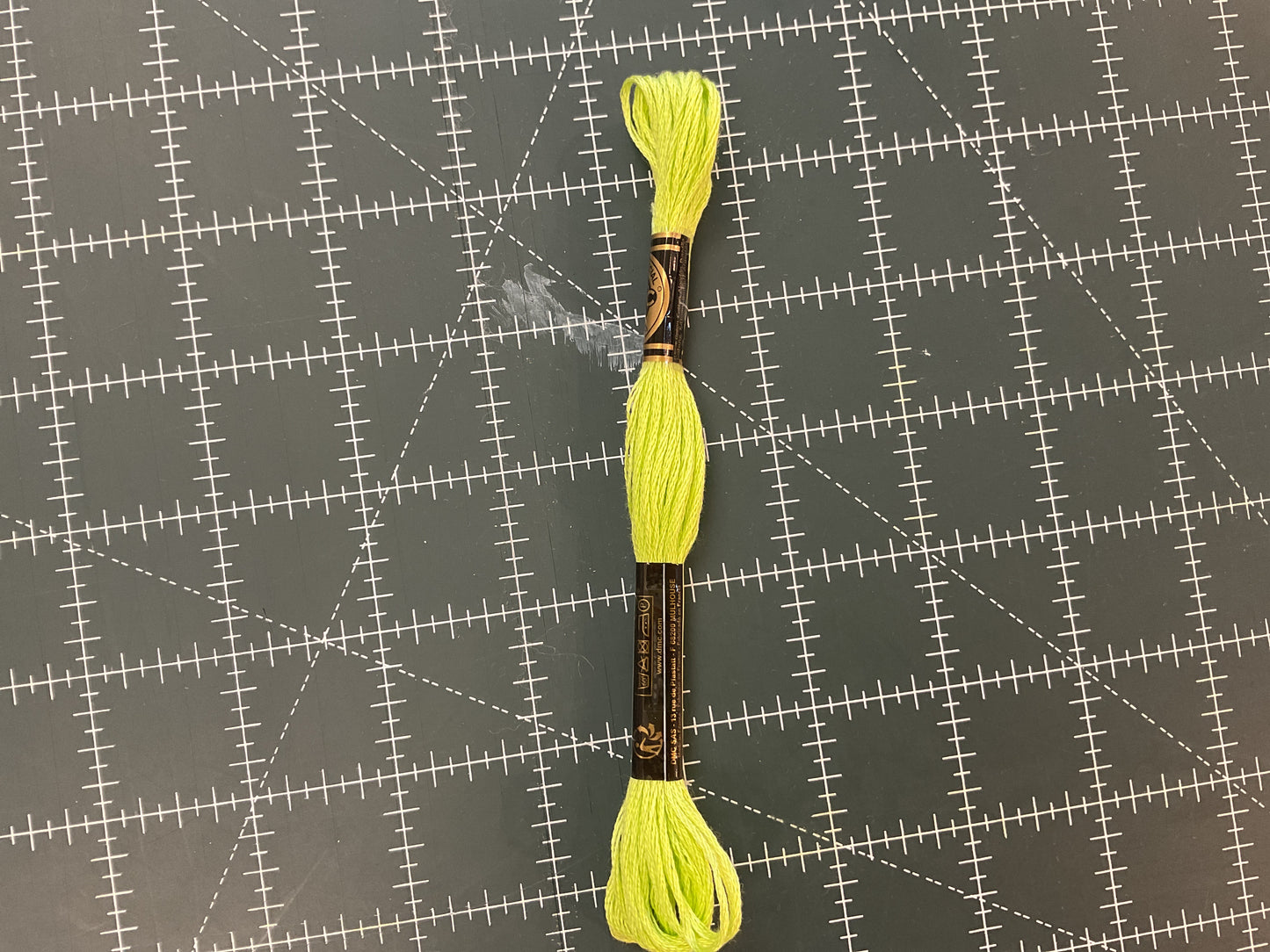 A-199 DMC Embroidery Floss