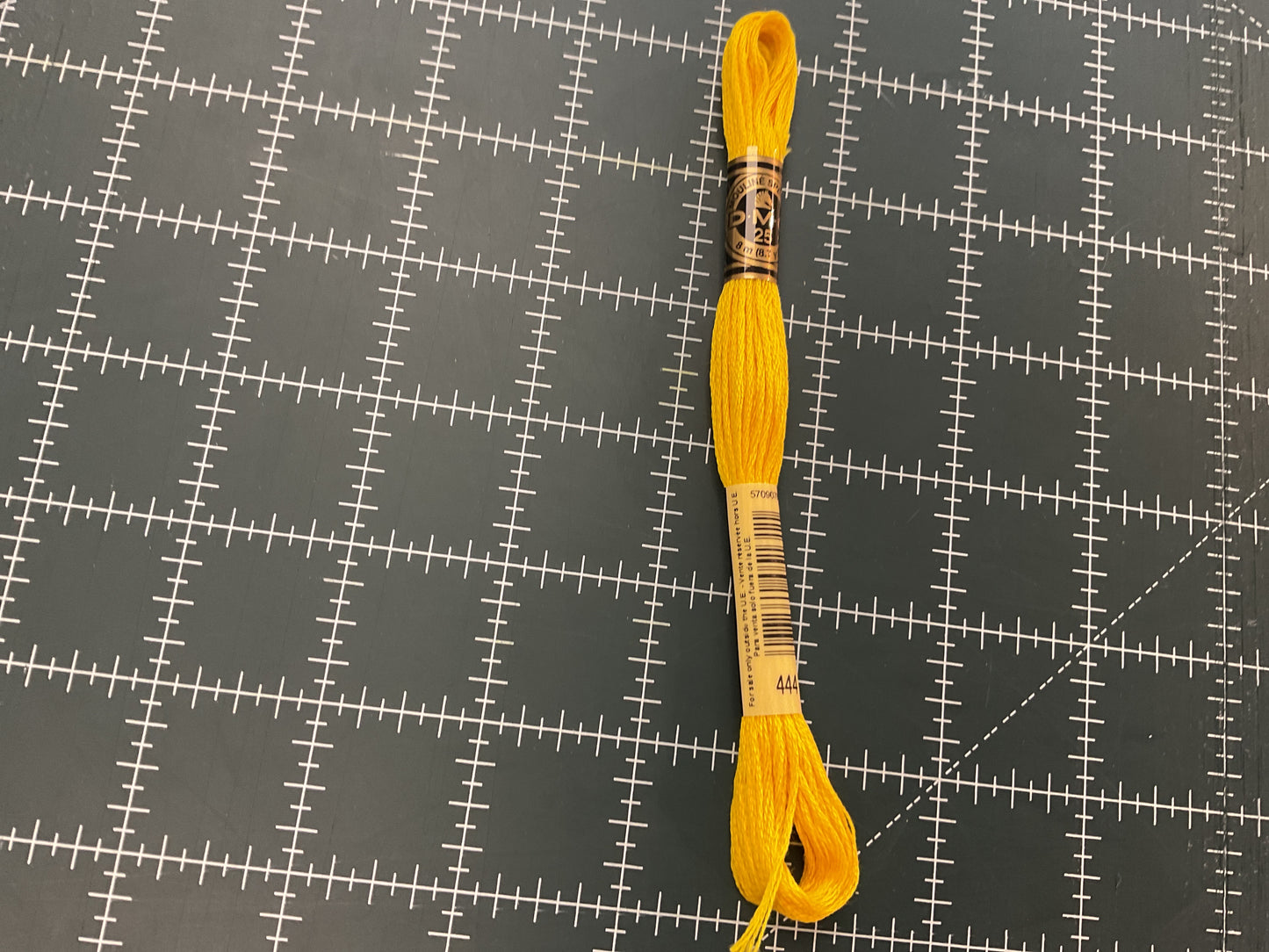 401-900 DMC Embroidery Floss