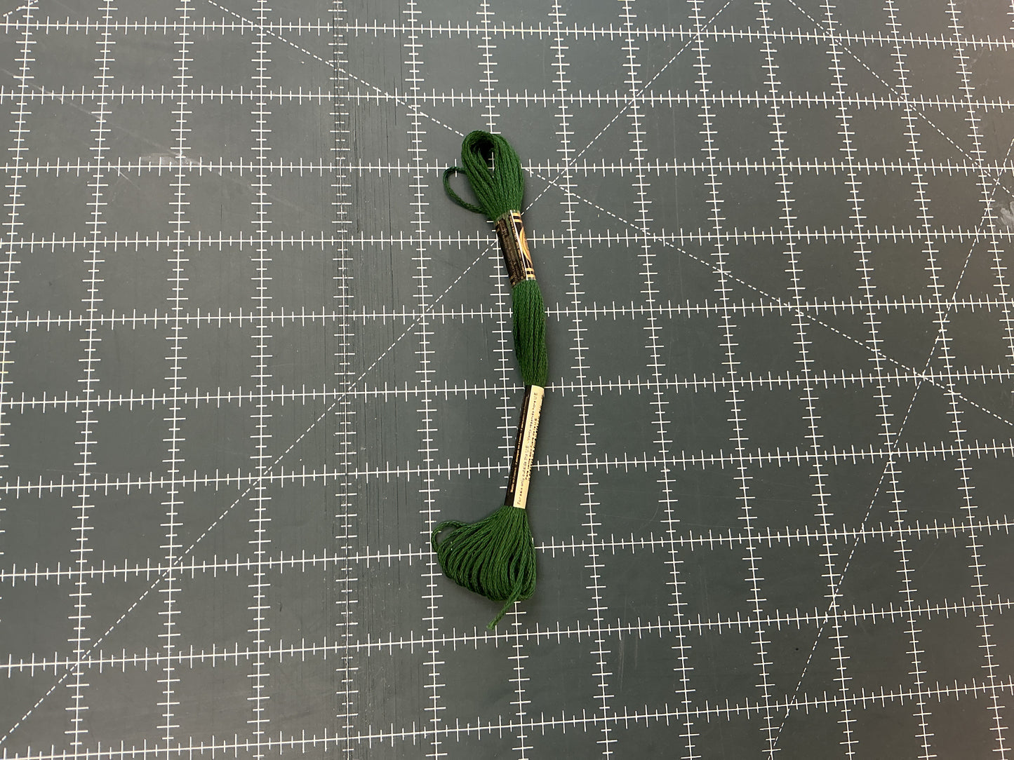 401-900 DMC Embroidery Floss