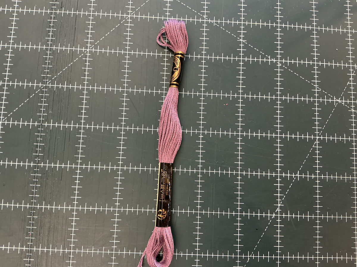 900+ DMC Embroidery Floss