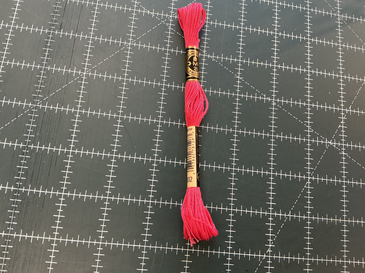 900+ DMC Embroidery Floss