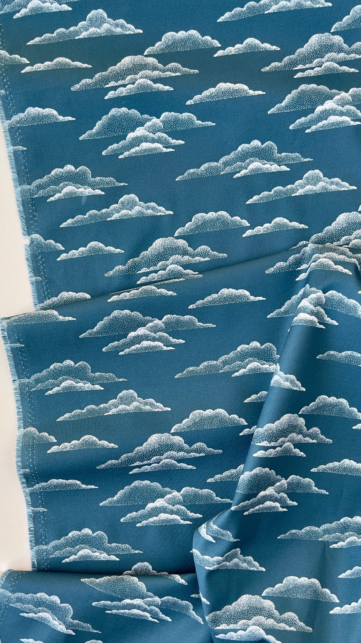 ORGANIC Light Clouds - Cloud 9 Quilting Cotton