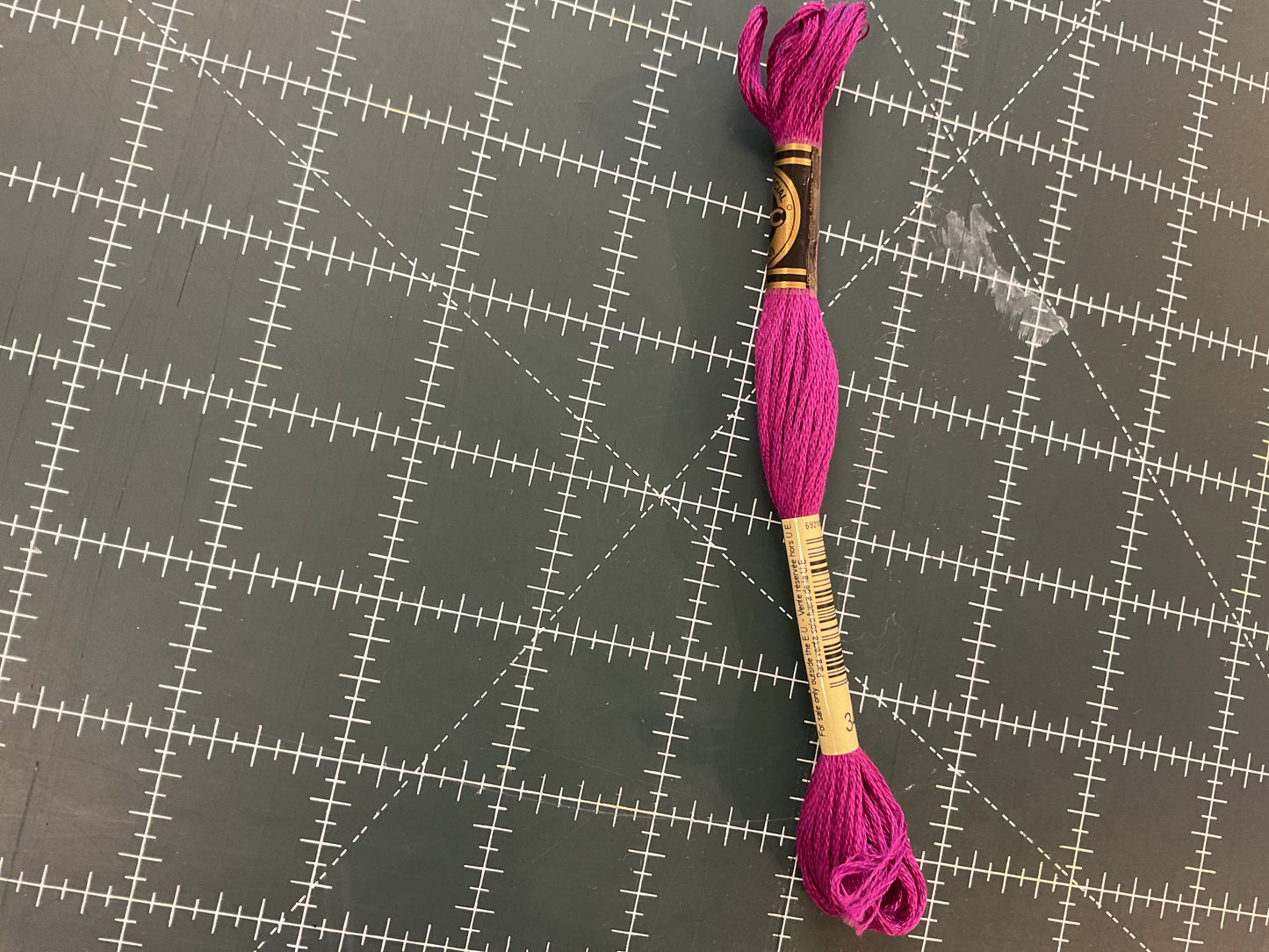 A-199 DMC Embroidery Floss