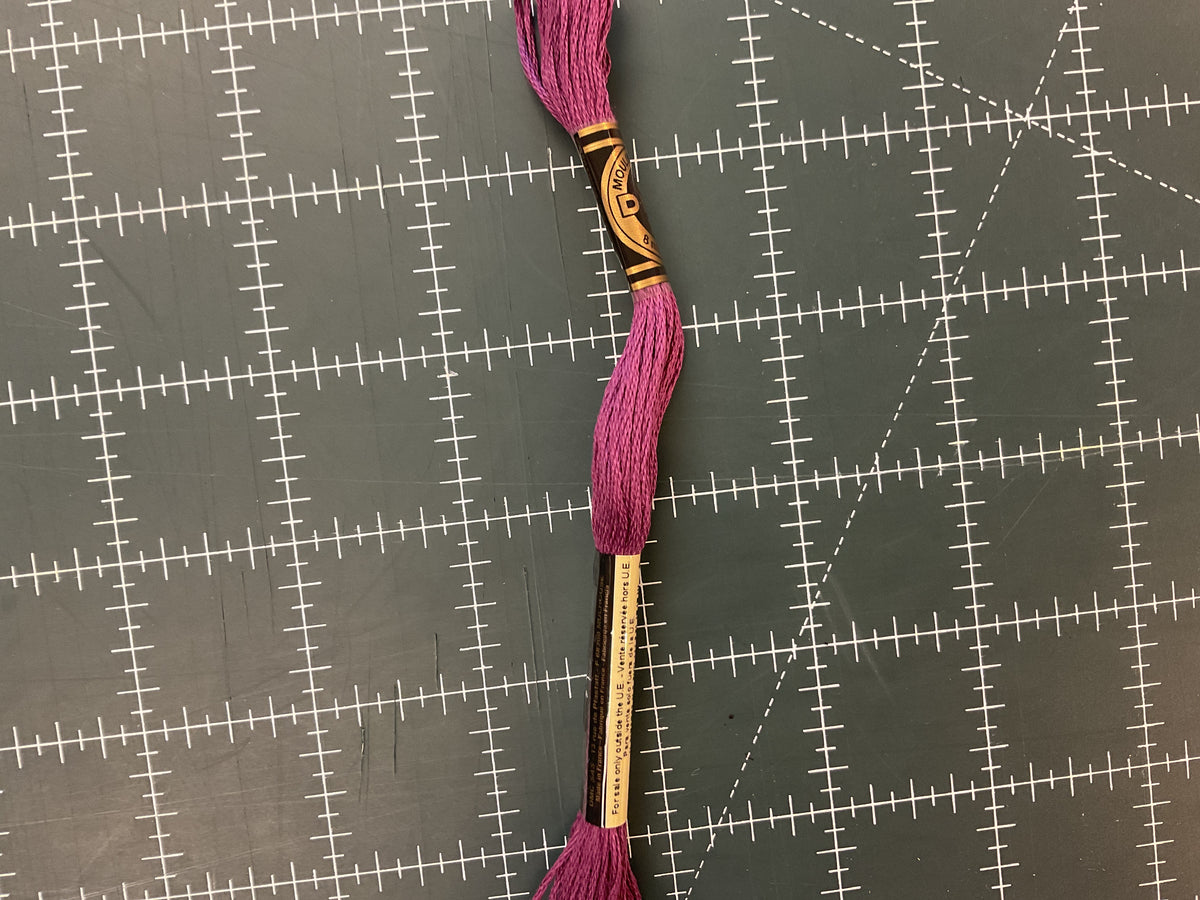 900+ DMC Embroidery Floss