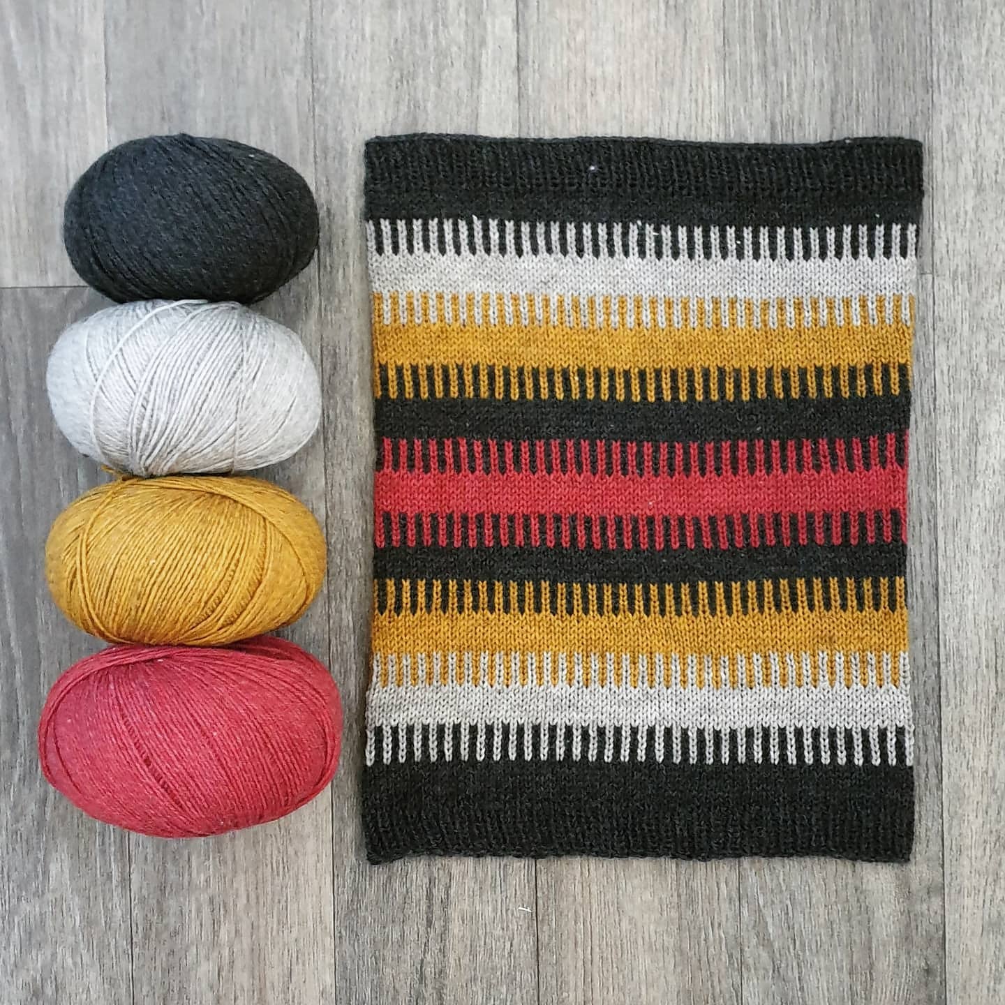 Leftover City Cowl Knitting Class