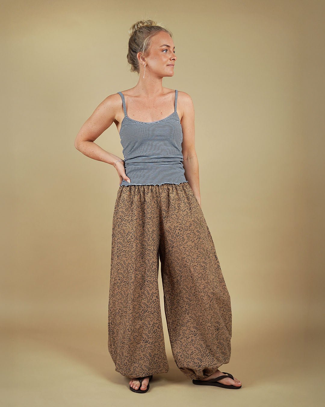 Bubble Pants Sewing Pattern PDF DOWNLOAD - homesewn