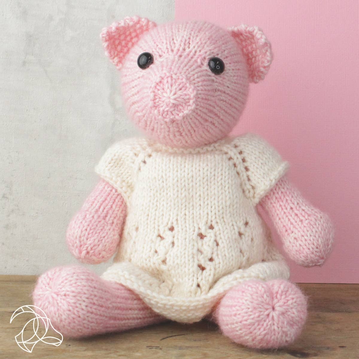 DIY Knitting Kit - Frida Piglet - homesewn