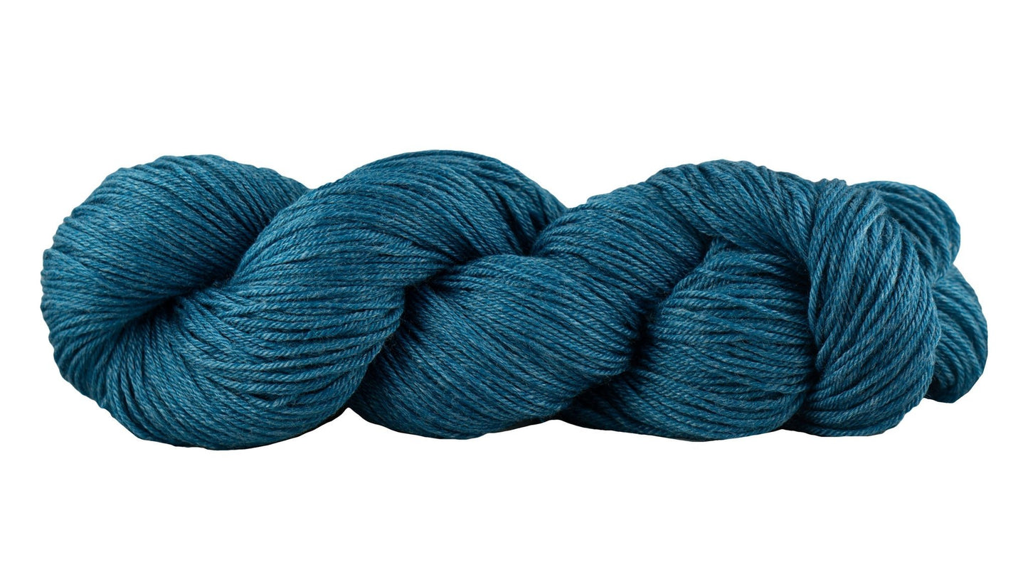 Feliz - DK Weight - 70% Superwash Merino/30% Modal - homesewn