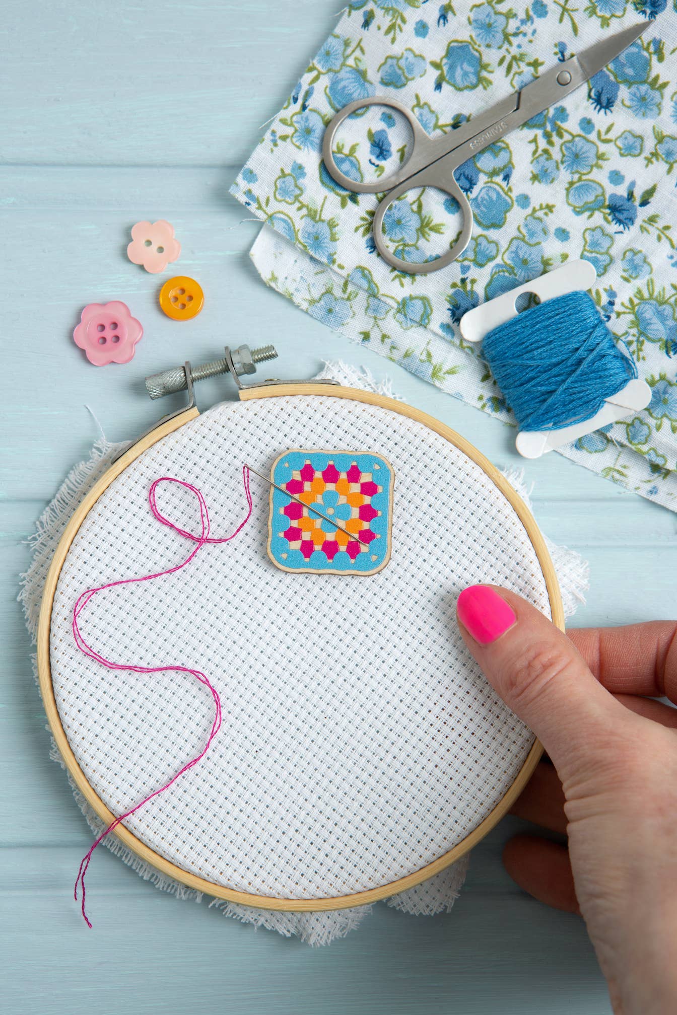 Granny Square Crochet Magnetic Needle Minder - homesewn