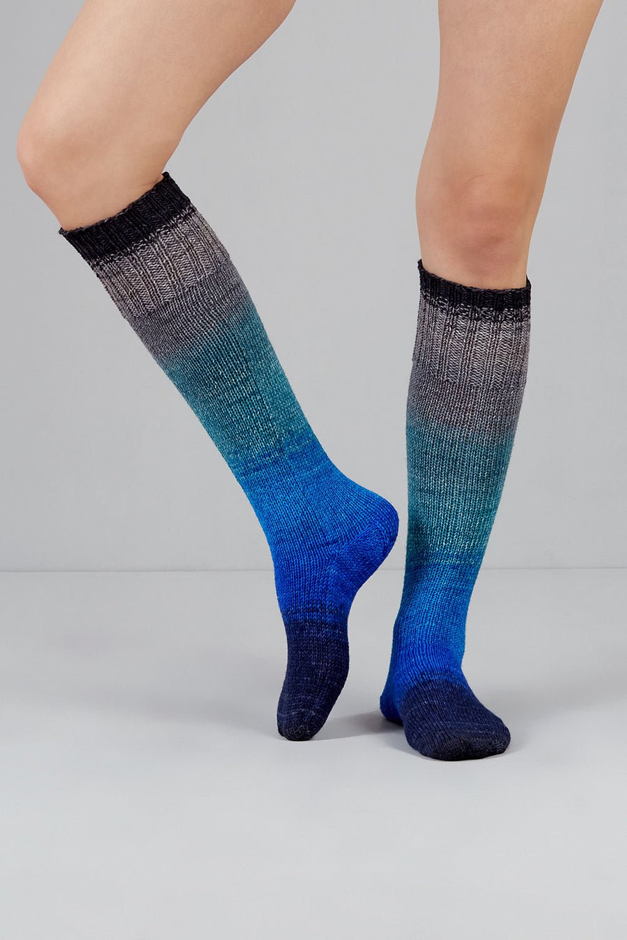 Gusto Echoes SW - Fingering Weight - homesewn