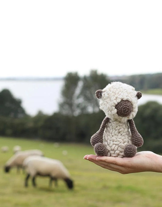 Hank the Dorset Down Sheep Kit - homesewn