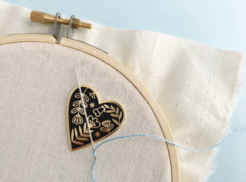 Heart Magnetic Needle Minder - homesewn