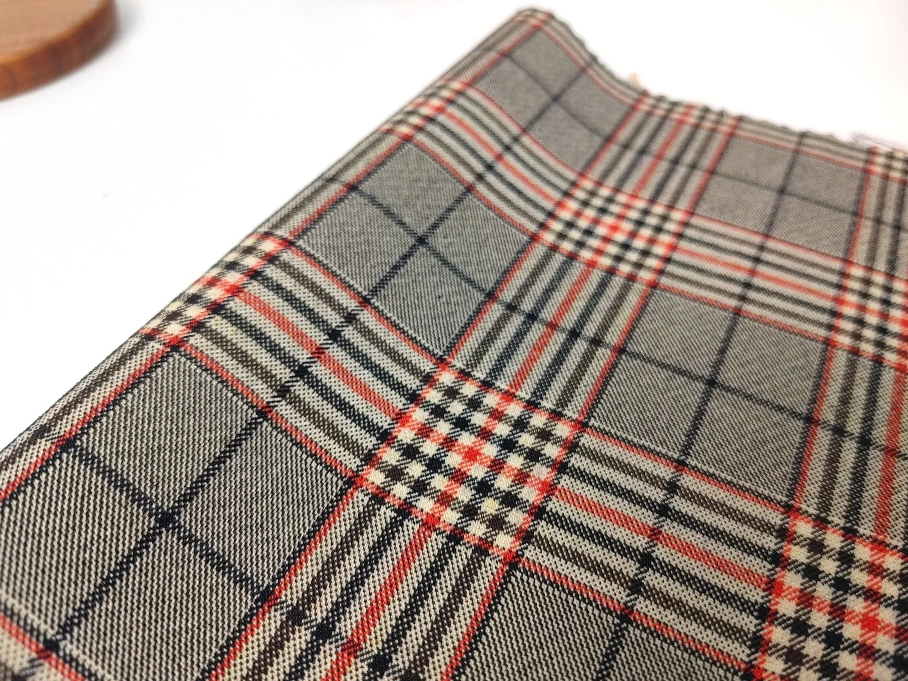 Heavyweight Stretch Rayon Glen Plaid Fabric 43" wide TLL - homesewn