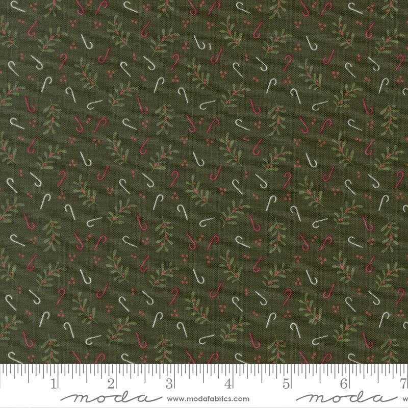 Holly Candy - Pine - Gingerbread Lane QUILTING COTTON/POPLIN - homesewn