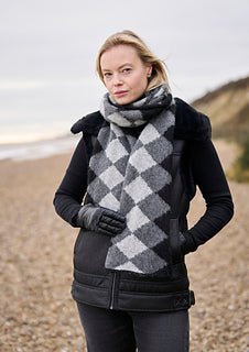 Knitting Class: Wave Wrap by Mode at Rowan - homesewn