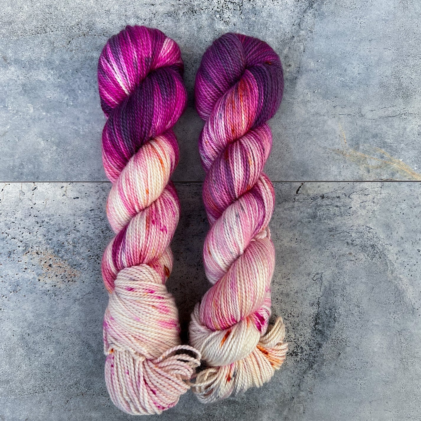 Mama Bear DK - 45% Baby Alpaca/45% 19.5 Micron Merino/10% Mulberry Silk - homesewn