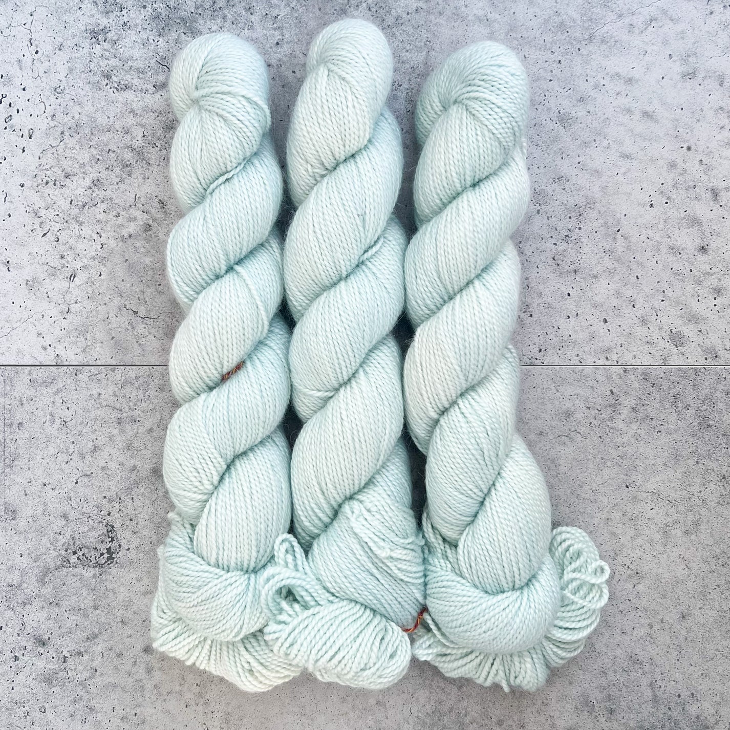 Mama Bear DK - 45% Baby Alpaca/45% 19.5 Micron Merino/10% Mulberry Silk - homesewn