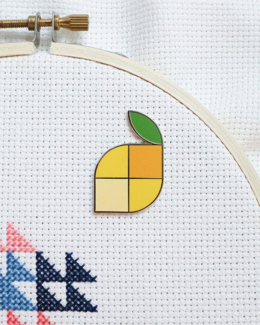 Memi's Lemons Needle Minder - homesewn