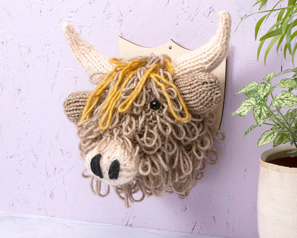 Mini Highland Cow Head Knitting Kit - homesewn