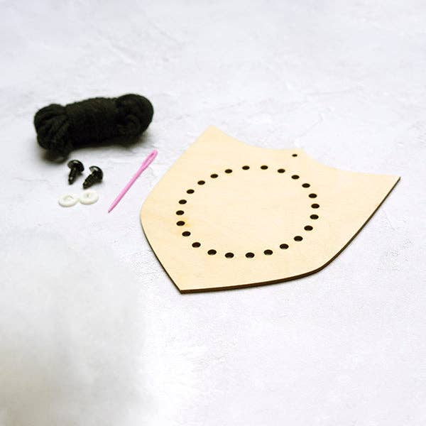 Mini Shropshire Sheep Head Knitting Kit - homesewn