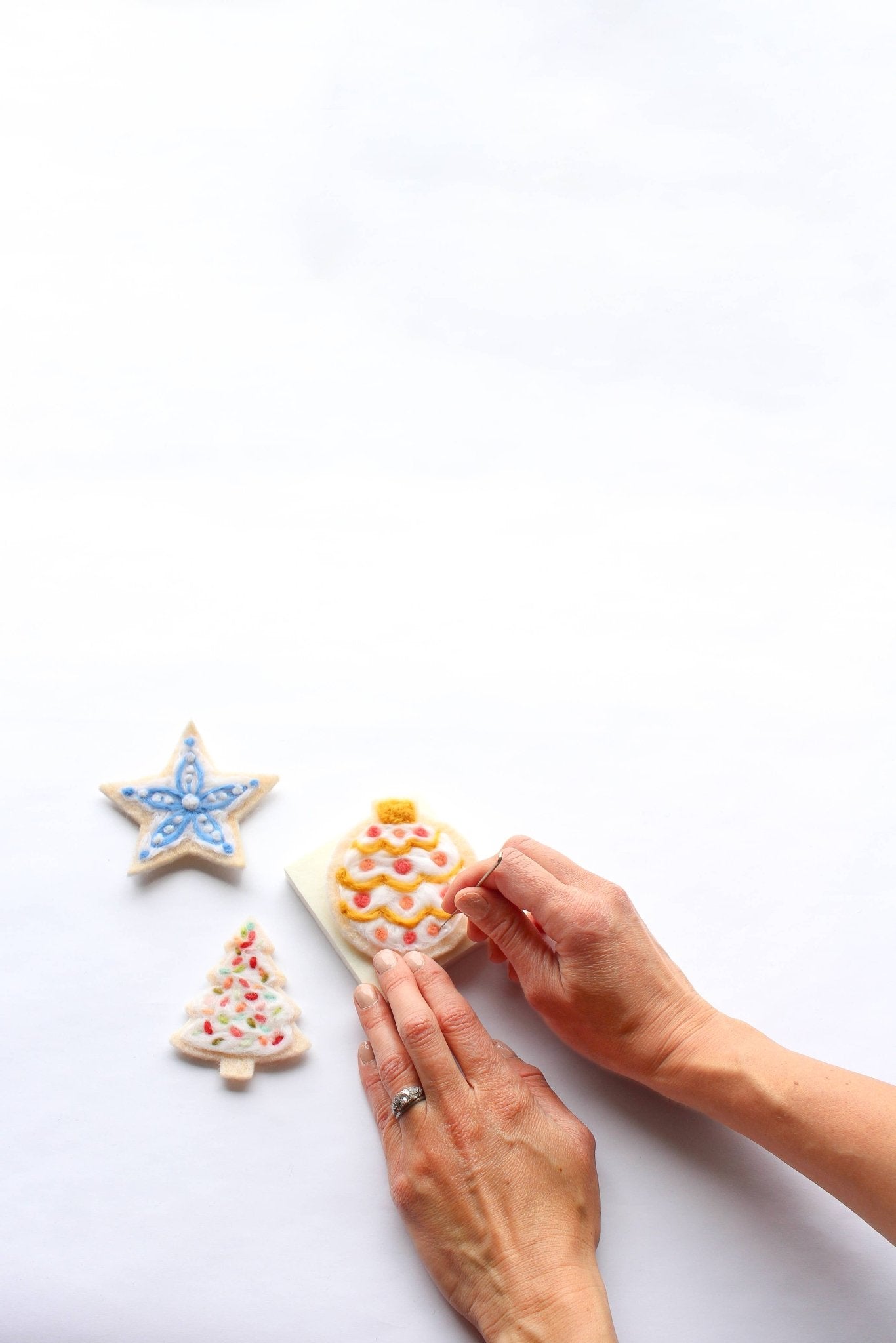 Mini Sugar Cookie Felting Craft Kit - homesewn