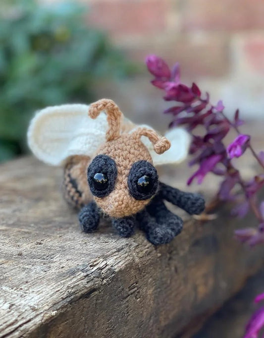 Nancy and Drew Honey Bees Kit - homesewn