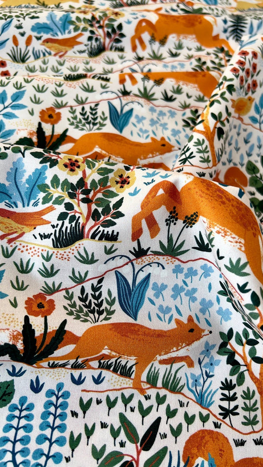 ORGANIC Wild Animals - Light - Cloud 9 Quilting Cotton - homesewn
