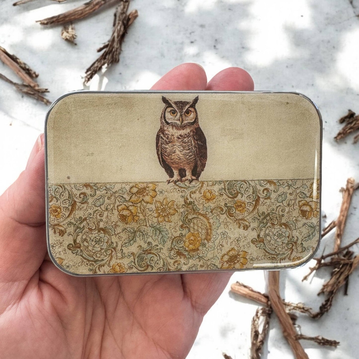 Owl Notions Tin - homesewn