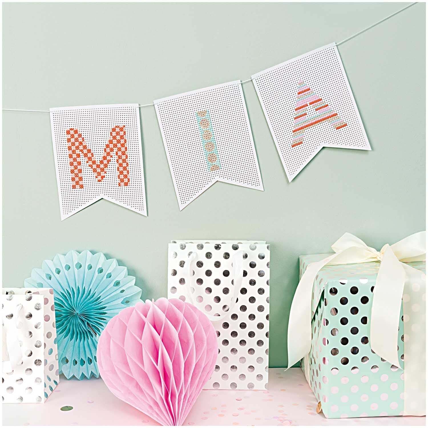 Paper Poetry Embroidery Cardboard Garland Flags 10 Pieces - homesewn