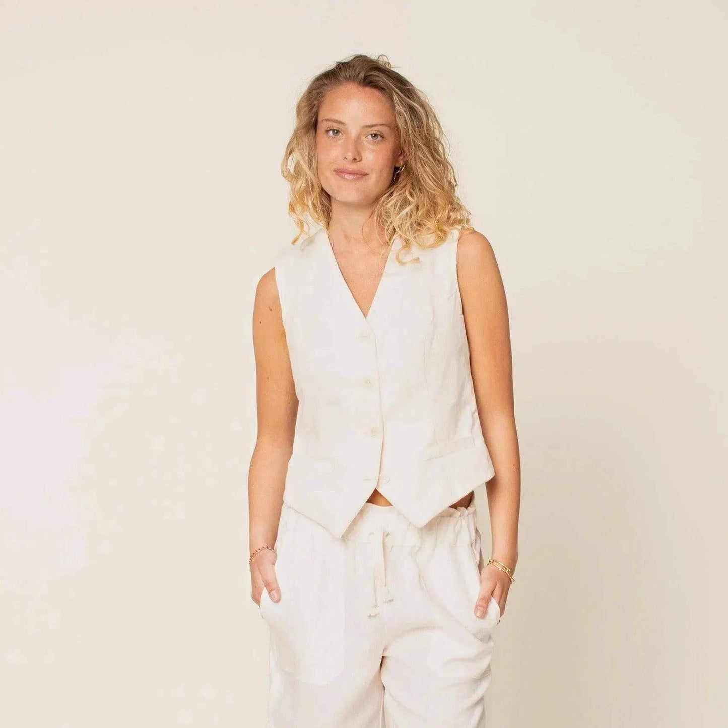 Pika Vest Sewing Pattern PDF DOWNLOAD - homesewn